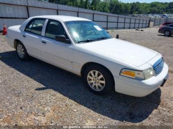  Salvage Ford Crown Victoria