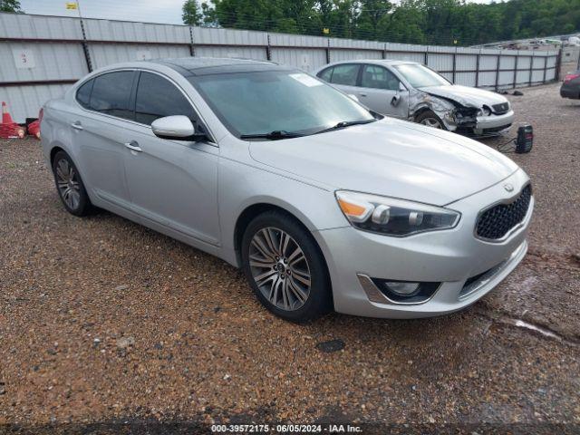  Salvage Kia Cadenza