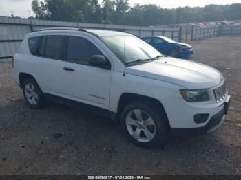  Salvage Jeep Compass