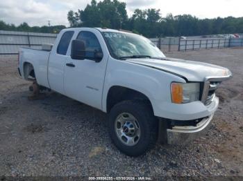  Salvage GMC Sierra 2500