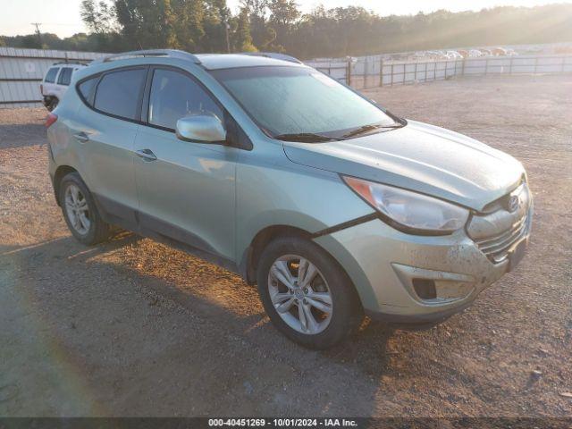  Salvage Hyundai TUCSON