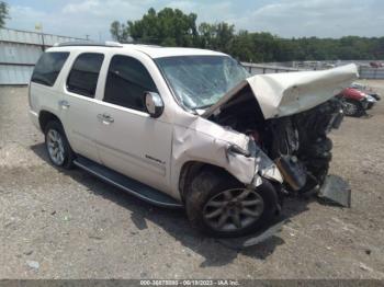  Salvage GMC Yukon