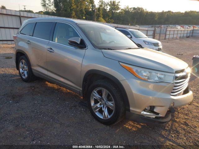  Salvage Toyota Highlander