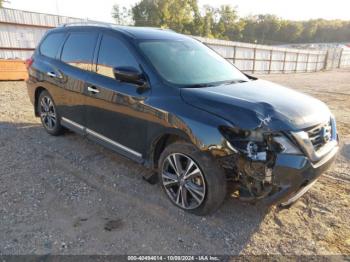  Salvage Nissan Pathfinder