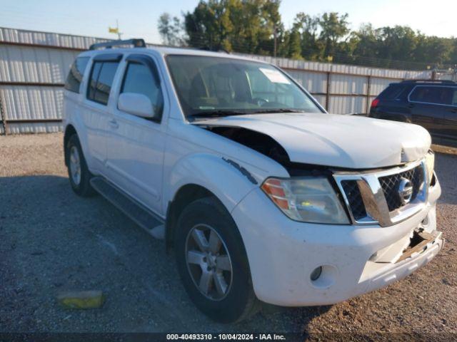  Salvage Nissan Pathfinder