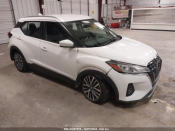  Salvage Nissan Kicks