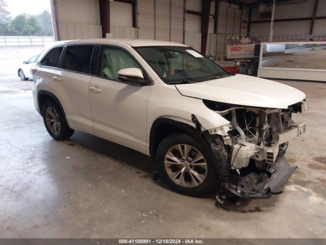  Salvage Toyota Highlander