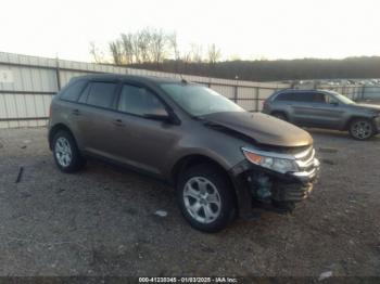  Salvage Ford Edge