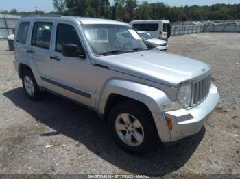  Salvage Jeep Liberty