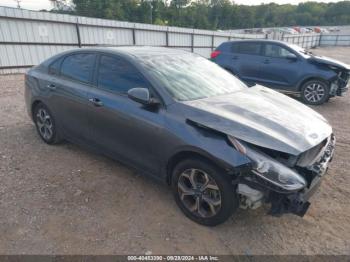  Salvage Kia Forte