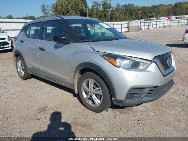  Salvage Nissan Kicks