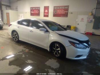  Salvage Nissan Altima