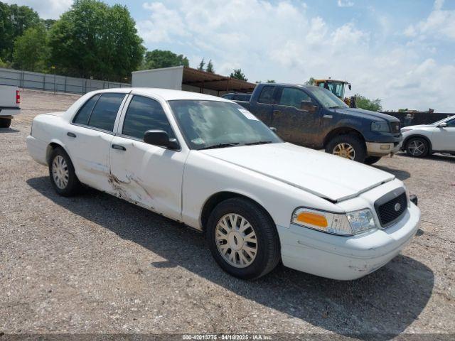  Salvage Ford Crown Victoria