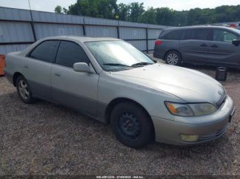  Salvage Lexus Es