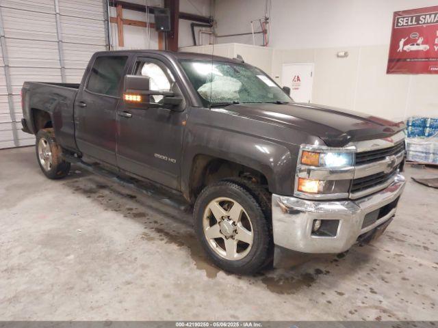  Salvage Chevrolet Silverado 2500