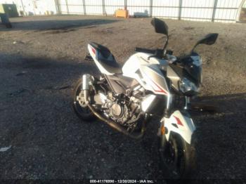  Salvage Kawasaki Er400