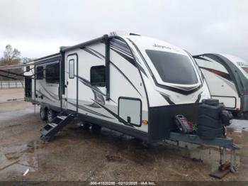  Salvage Jayco 32ft White Hawk