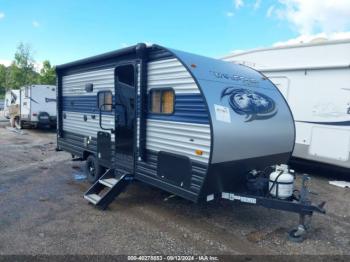  Salvage Cherokee 22ft Wolf Pup