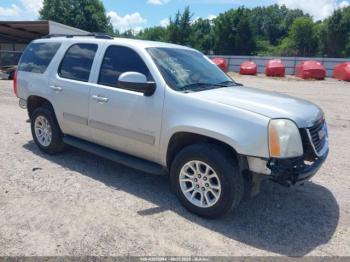 Salvage GMC Yukon