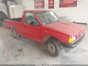  Salvage Isuzu Conventional