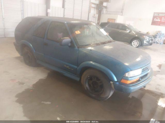  Salvage Chevrolet Blazer