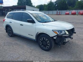 Salvage Nissan Pathfinder