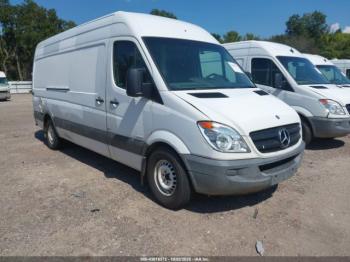  Salvage Mercedes-Benz Sprinter 2500