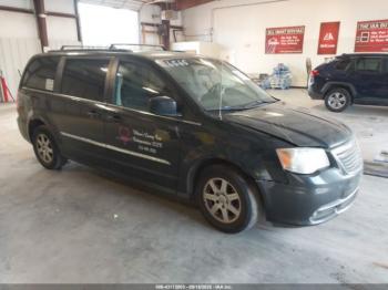  Salvage Chrysler Town & Country
