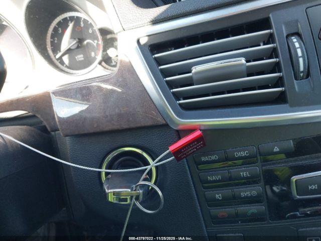 Mercedes-Benz E-Class 4matic Image 20