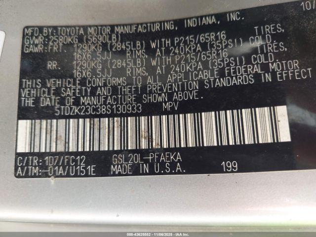 Toyota Sienna Le Image 9