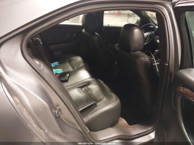 Ford Taurus Limited Image 5