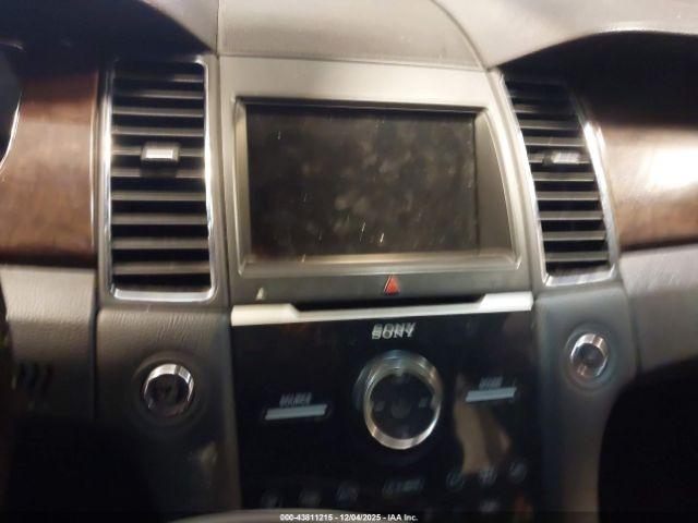 Ford Taurus Limited Image 11