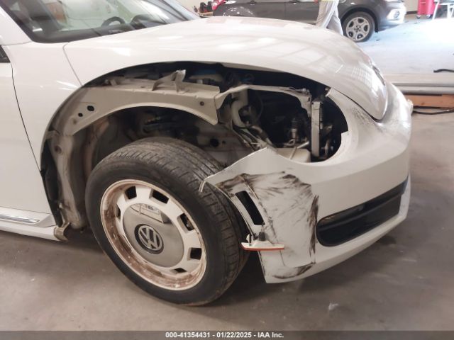 Volkswagen Beetle 1.8t Classic Image 20