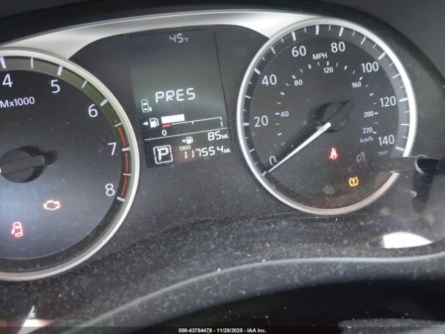 Nissan Kicks S Xtronic Cvt Image 20