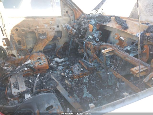 GMC Sierra 1500 Slt Image 3