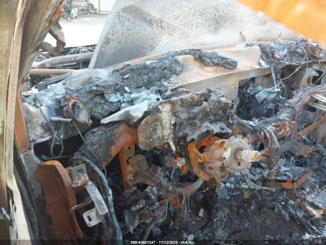 GMC Sierra 1500 Slt Image 14