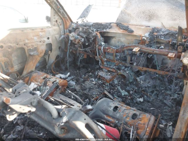 GMC Sierra 1500 Slt Image 9