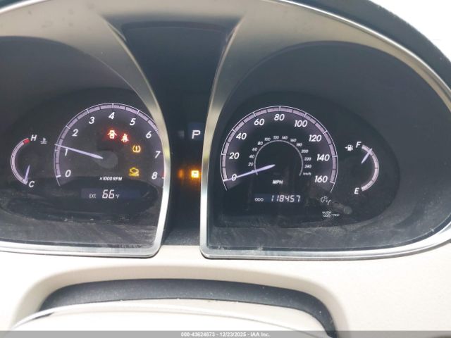 Toyota Avalon Image 6