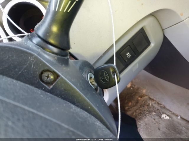 Toyota Tundra Sr5 5.7l V8 Image 9