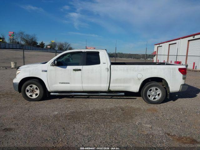 Toyota Tundra Sr5 5.7l V8 Image 6