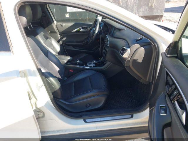 INFINITI Qx Premium Image 19