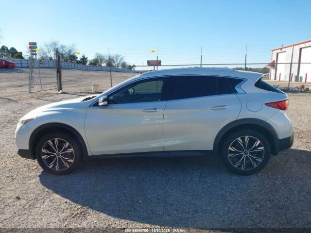 INFINITI Qx Premium Image 20