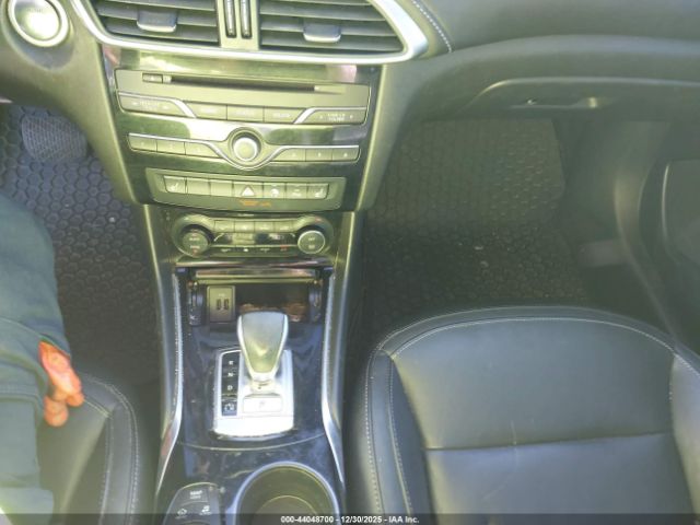INFINITI Qx Premium Image 18