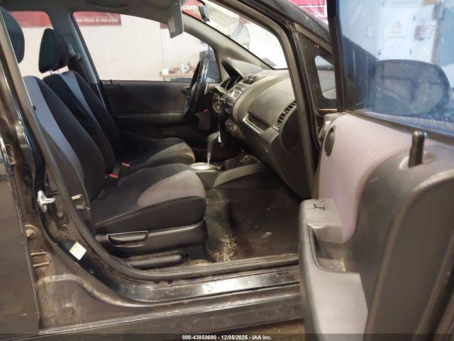 Honda Fit Sport Image 4