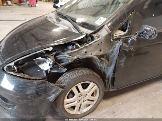 Honda Fit Sport Image 13