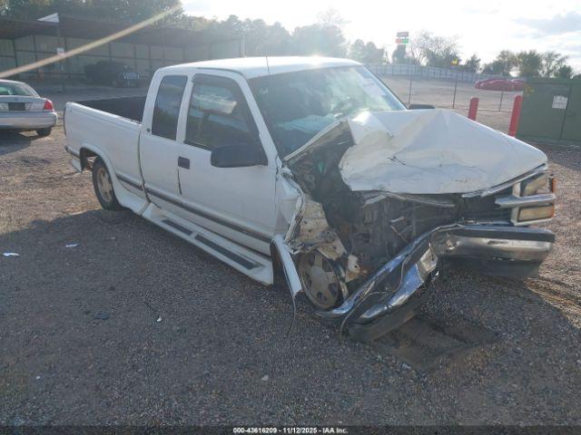  Salvage Chevrolet C1500