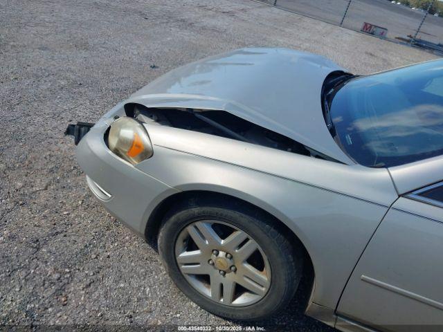 Chevrolet Impala Lt Image 16